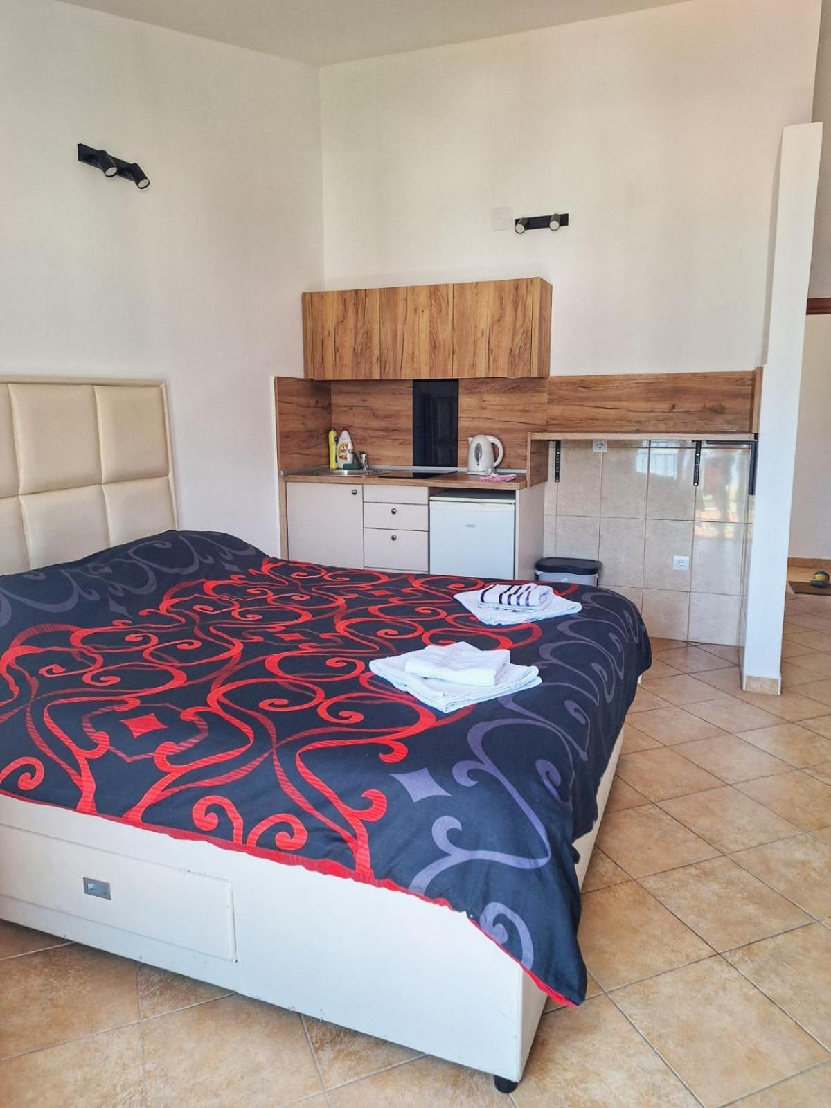 בודווה Apartmani Cupic מראה חיצוני תמונה
