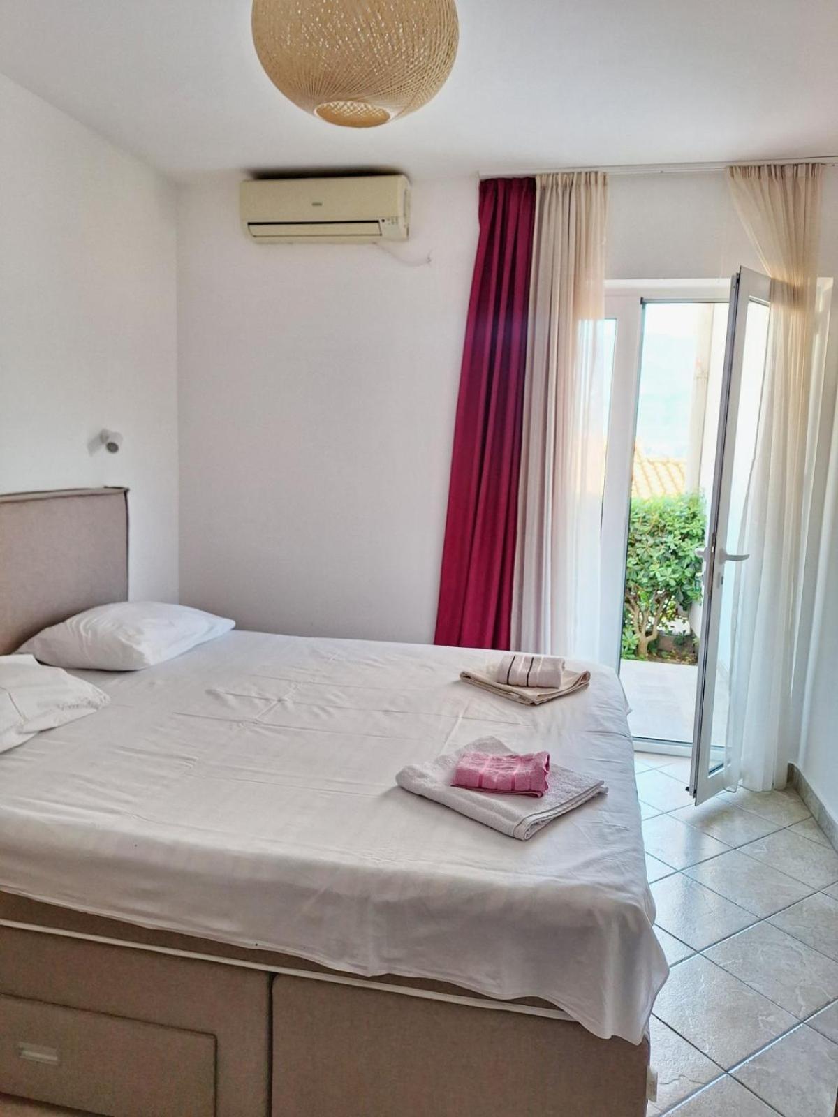 בודווה Apartmani Cupic מראה חיצוני תמונה