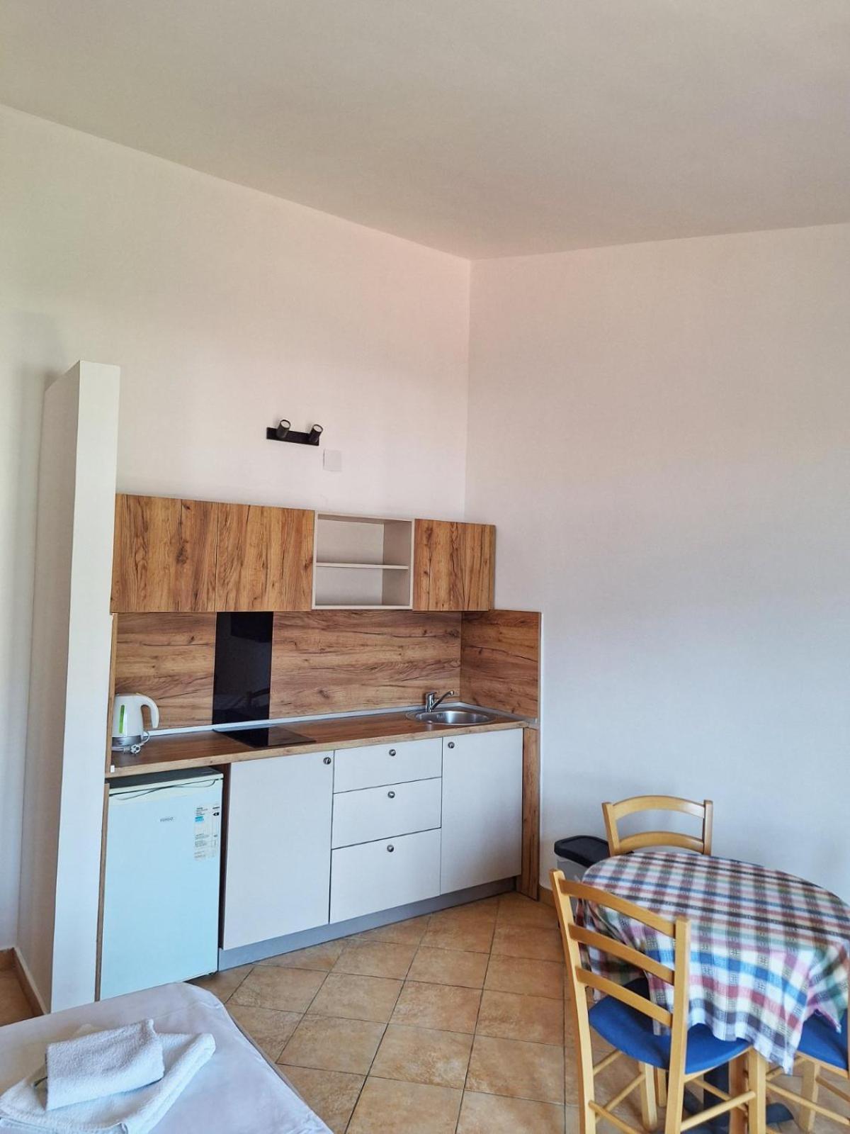 בודווה Apartmani Cupic מראה חיצוני תמונה